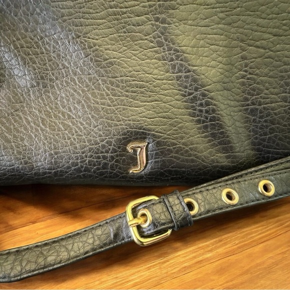 JUICY COUTURE Black Crossbody Bag w/ Gold-Tone Details - Picture 3 of 15